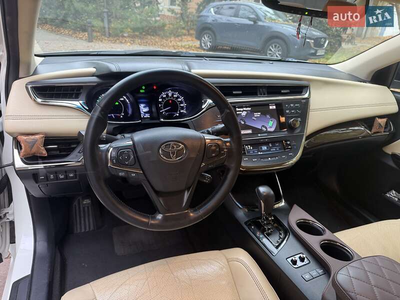 Седан Toyota Avalon 2013 в Одессе
