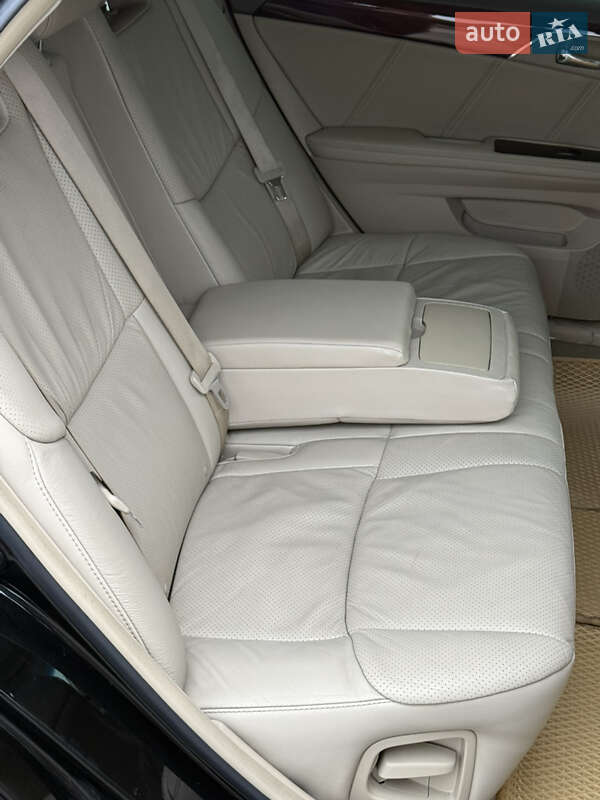Седан Toyota Avalon 2008 в Борисполі