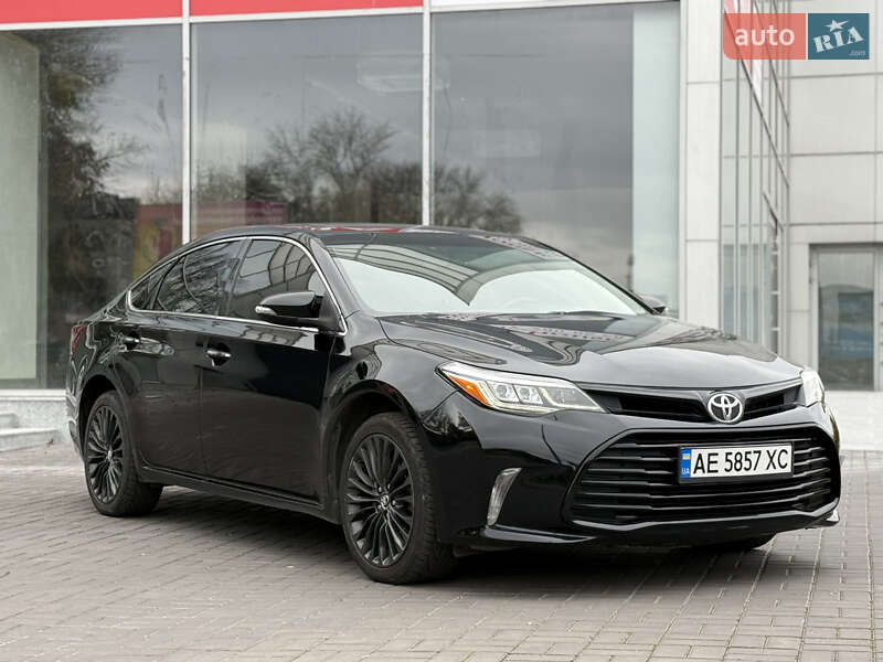 Toyota Avalon 2015