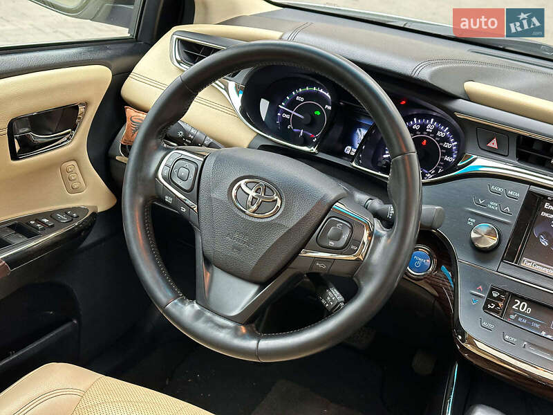 Седан Toyota Avalon 2013 в Одессе