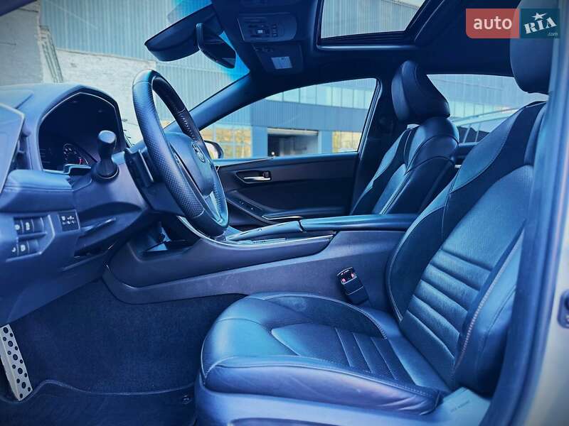 Седан Toyota Avalon 2018 в Києві фото 26 Седан Toyota Avalon 2018 в Києві