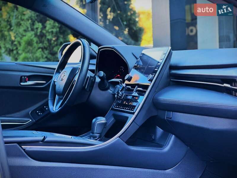 Седан Toyota Avalon 2018 в Києві фото 36 Седан Toyota Avalon 2018 в Києві