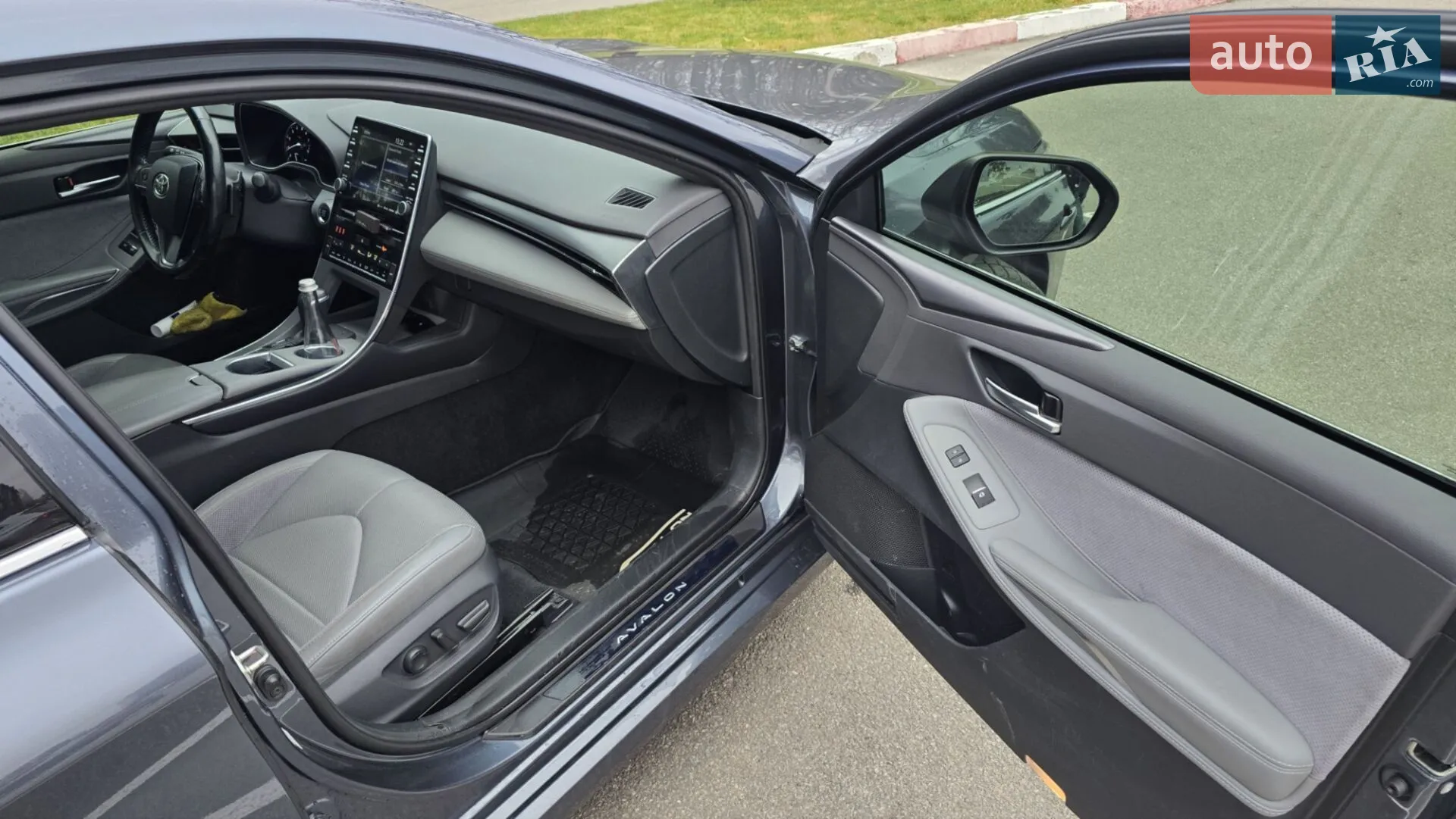 2019 Toyota Avalon - мініатюра 17