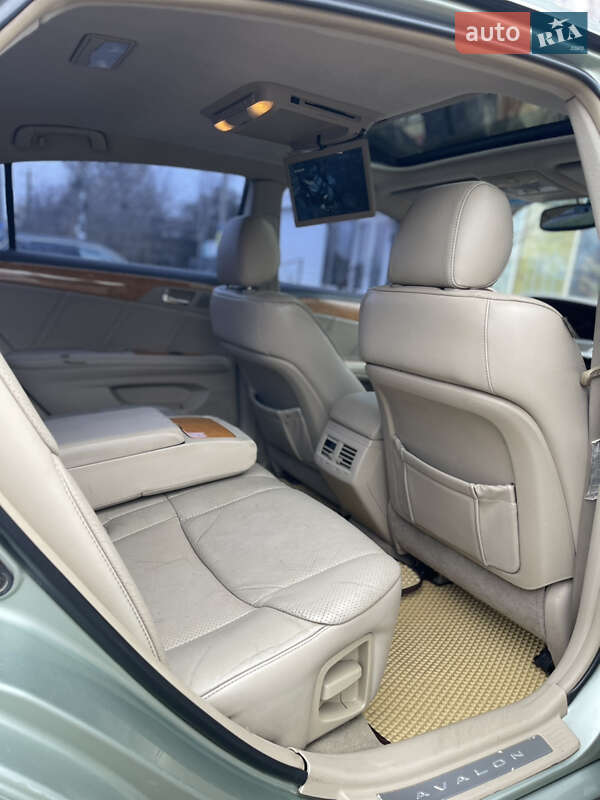 Седан Toyota Avalon 2006 в Одесі