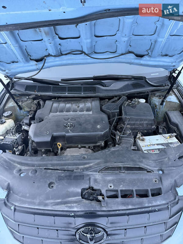 Седан Toyota Avalon 2005 в Кропивницком