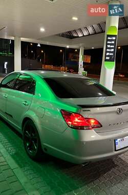 Седан Toyota Avalon 2005 в Одессе