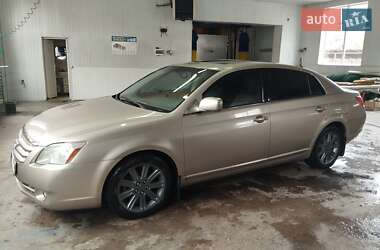 Седан Toyota Avalon 2006 в Бочковцах