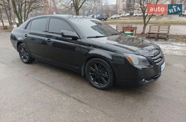 Седан Toyota Avalon 2006 в Кропивницком