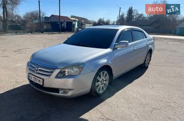 Седан Toyota Avalon 2006 в Мене