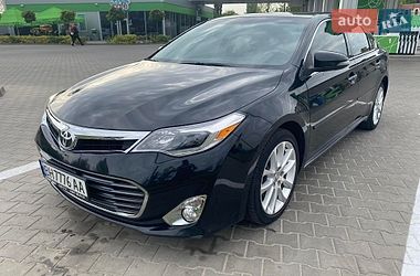 Седан Toyota Avalon 2013 в Одесі