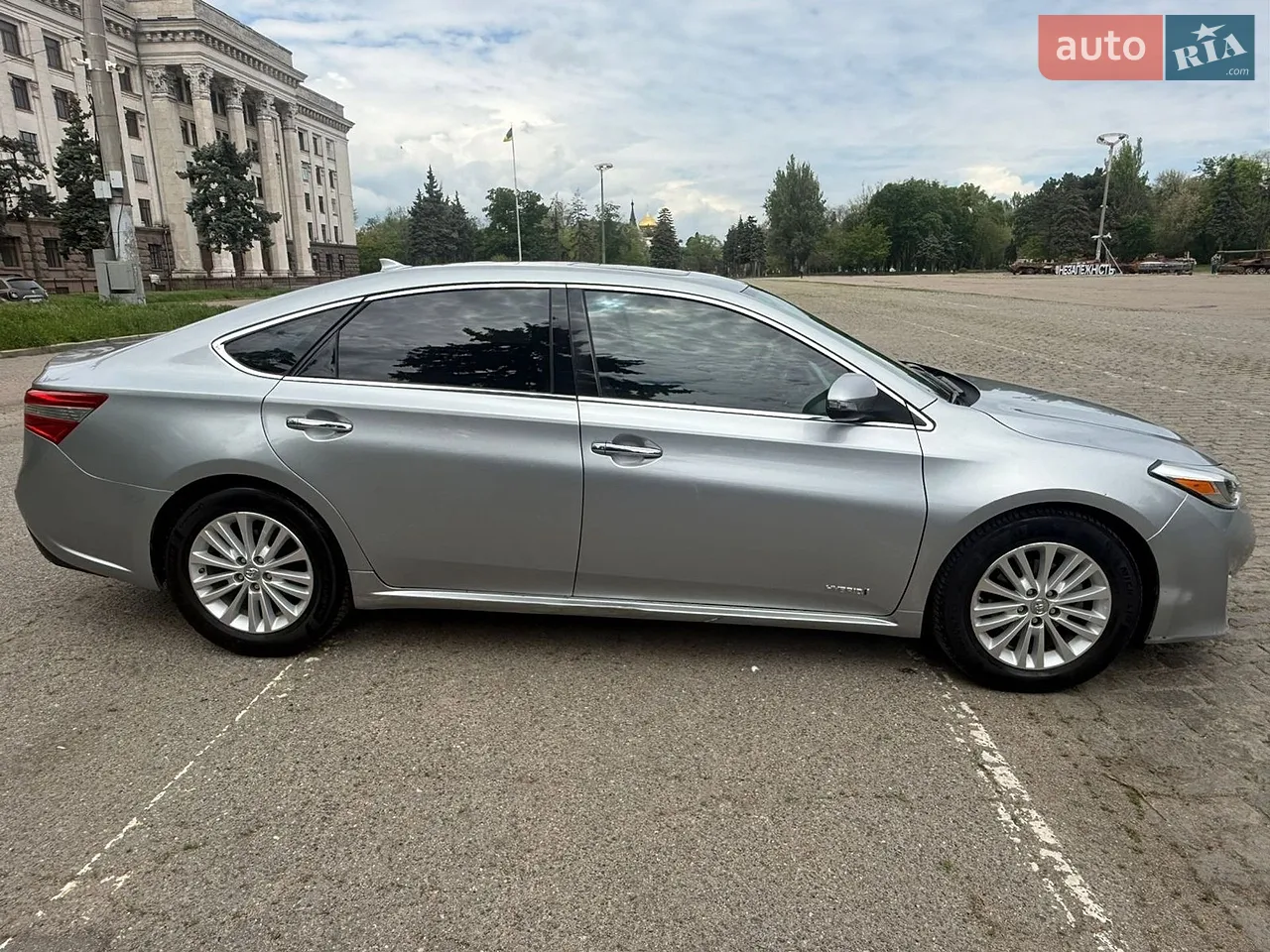 2016 Toyota Avalon - мініатюра 23
