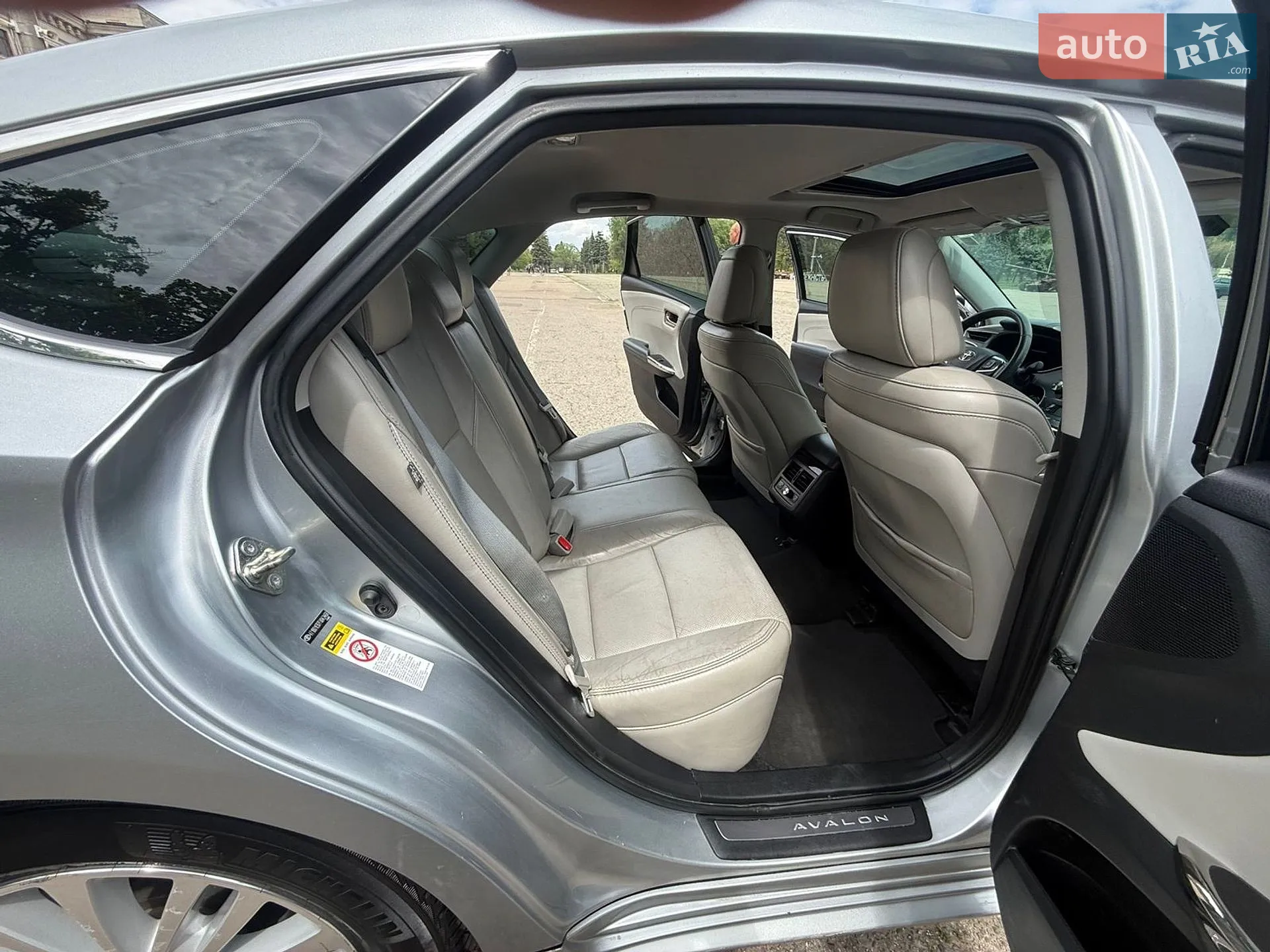 2015 Toyota Avalon - мініатюра 12