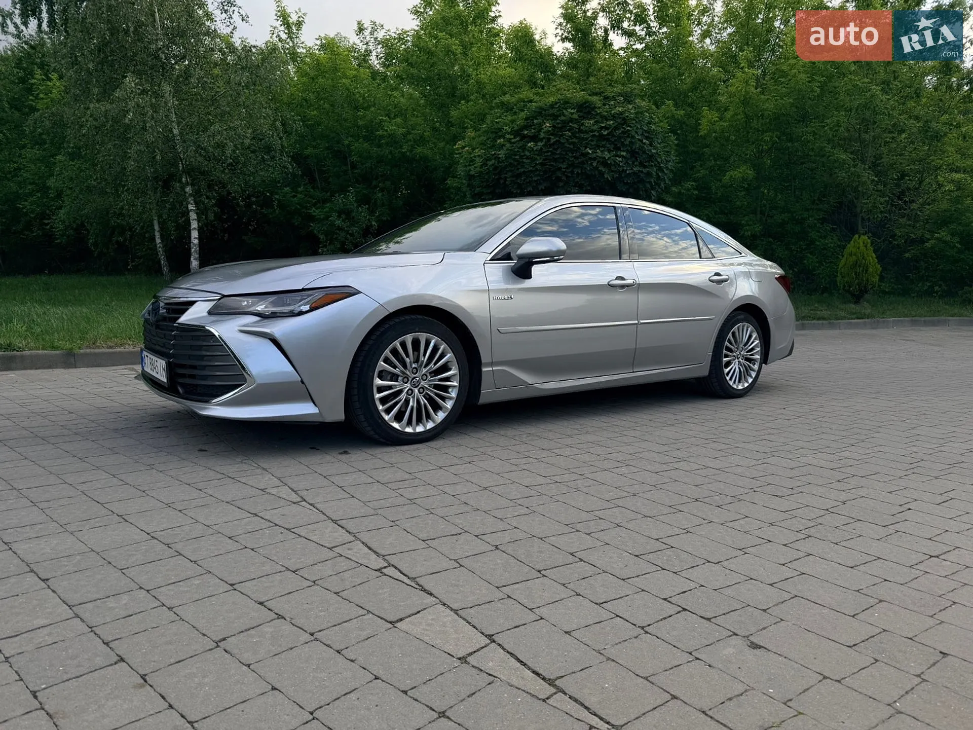 2019 Toyota Avalon - мініатюра 3