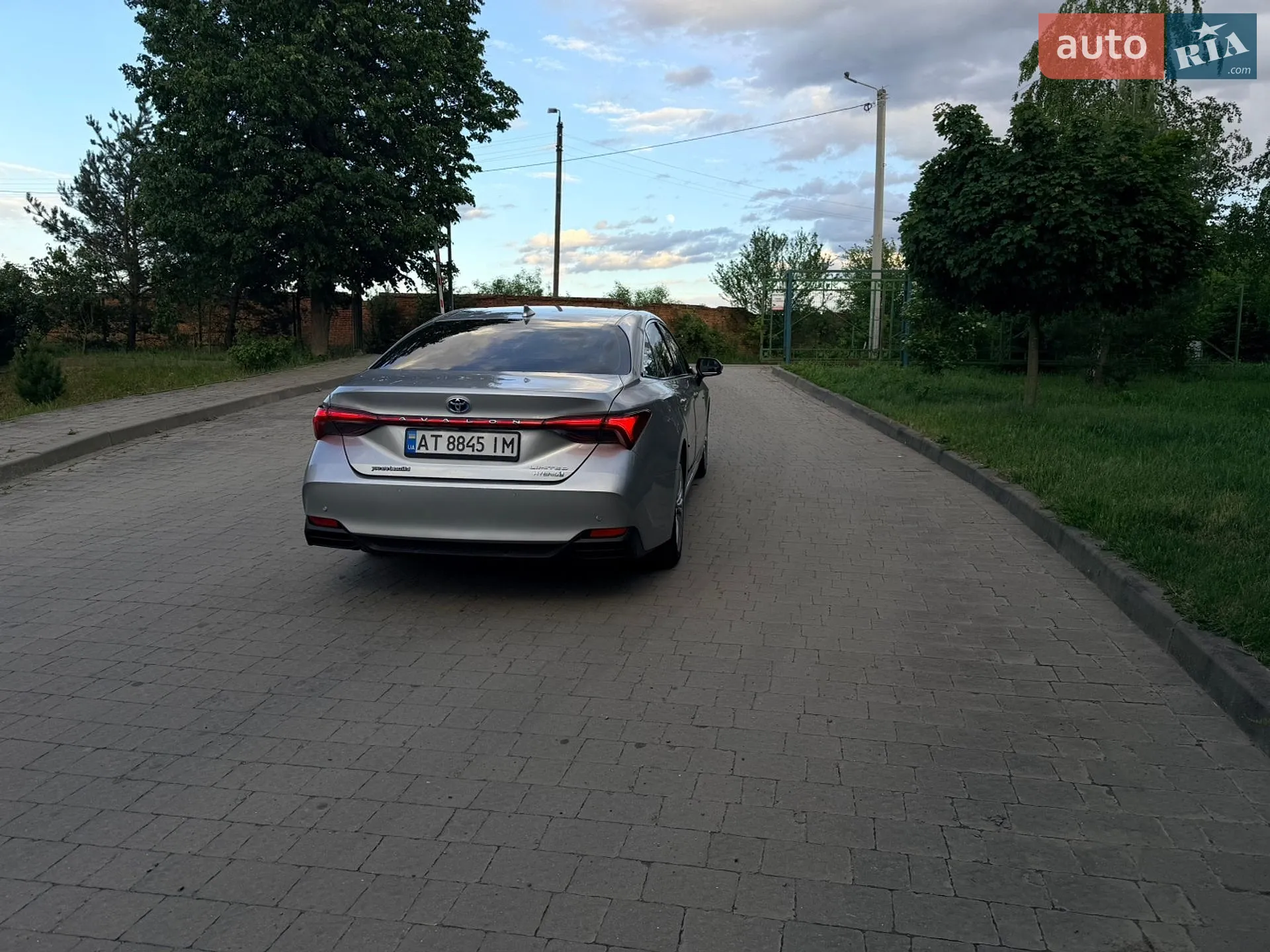 2019 Toyota Avalon - мініатюра 6