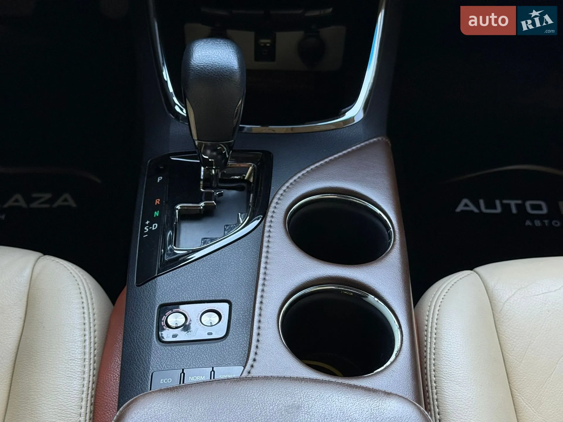 2016 Toyota Avalon - мініатюра 44