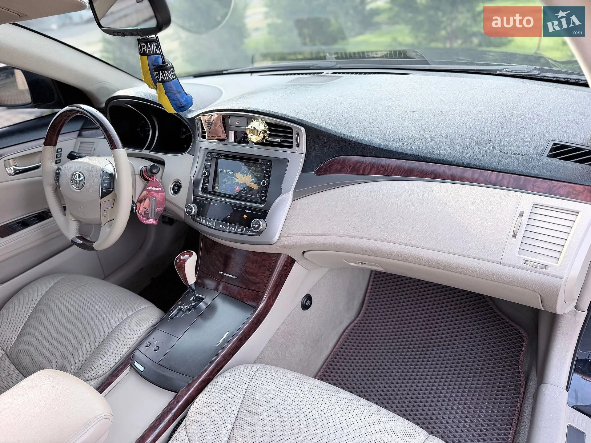 2010 Toyota Avalon - мініатюра 20
