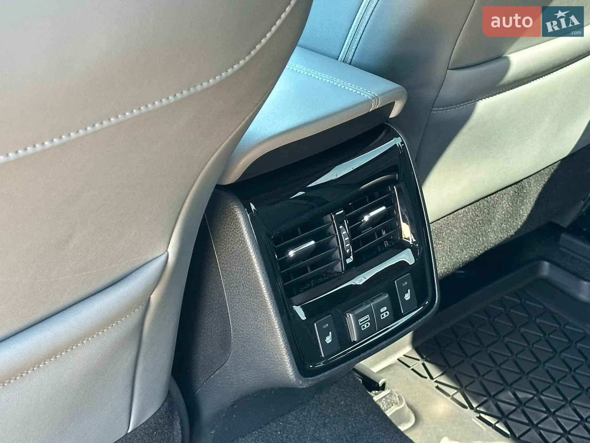 2021 Toyota Avalon - мініатюра 32