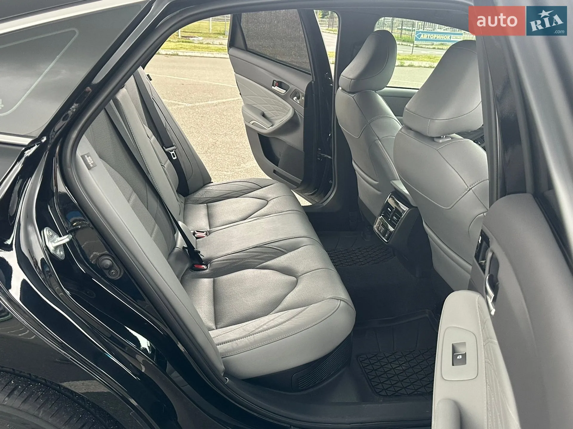 2021 Toyota Avalon - мініатюра 26