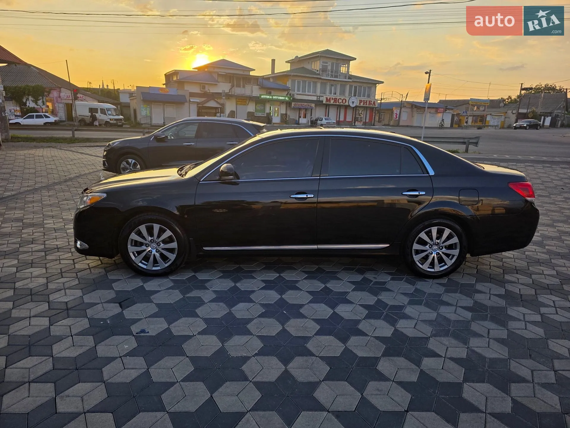 2010 Toyota Avalon - мініатюра 5