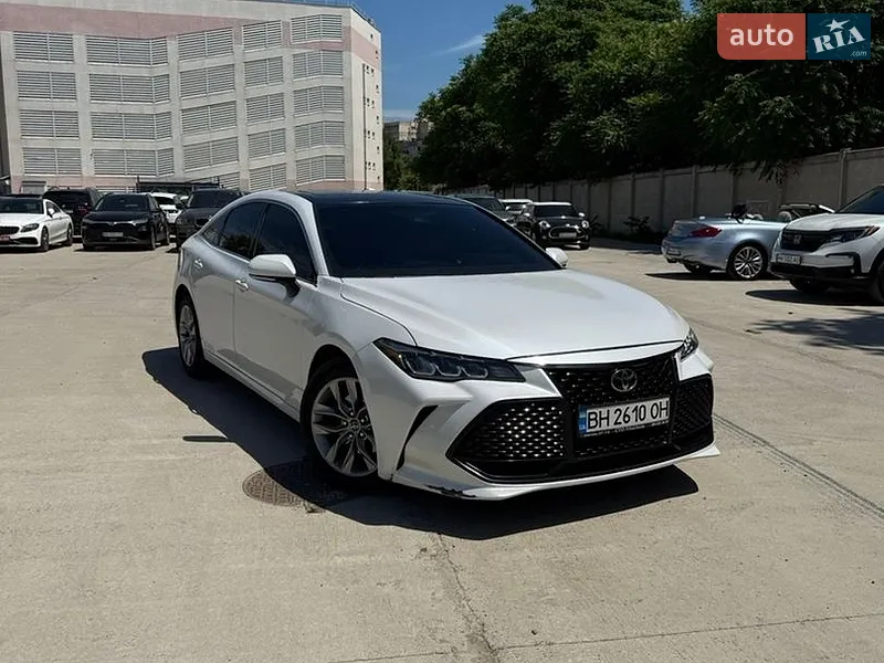 Toyota Avalon 2018