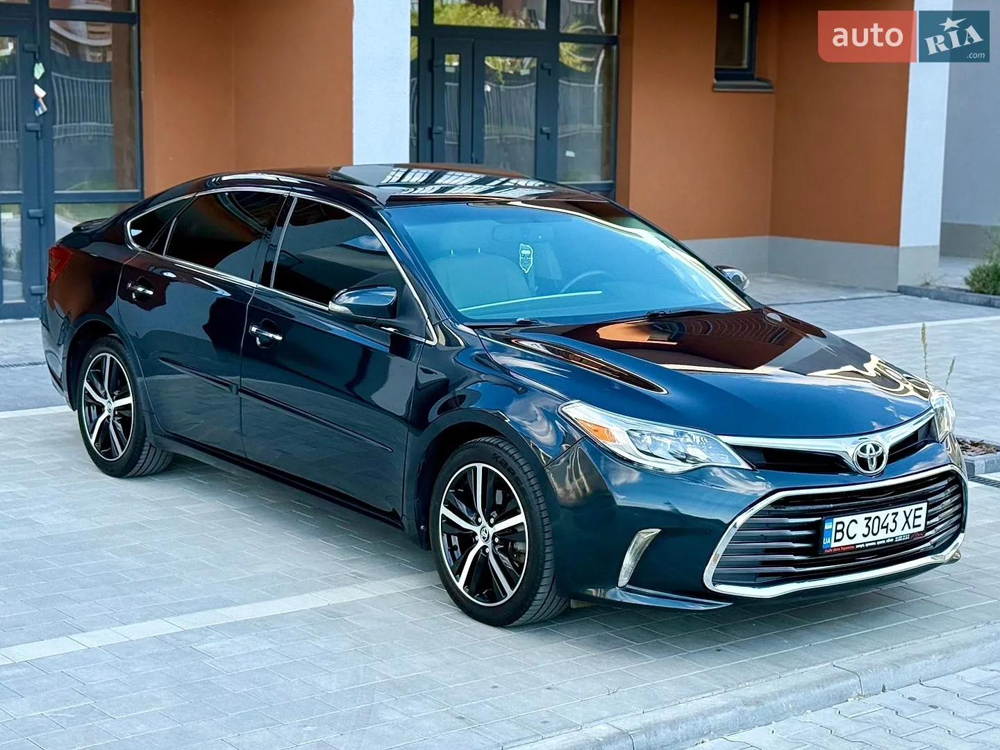 2016 Toyota Avalon - мініатюра 11
