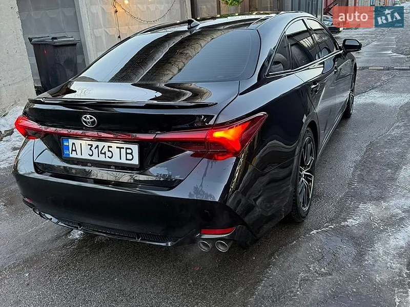 Toyota Avalon 2018