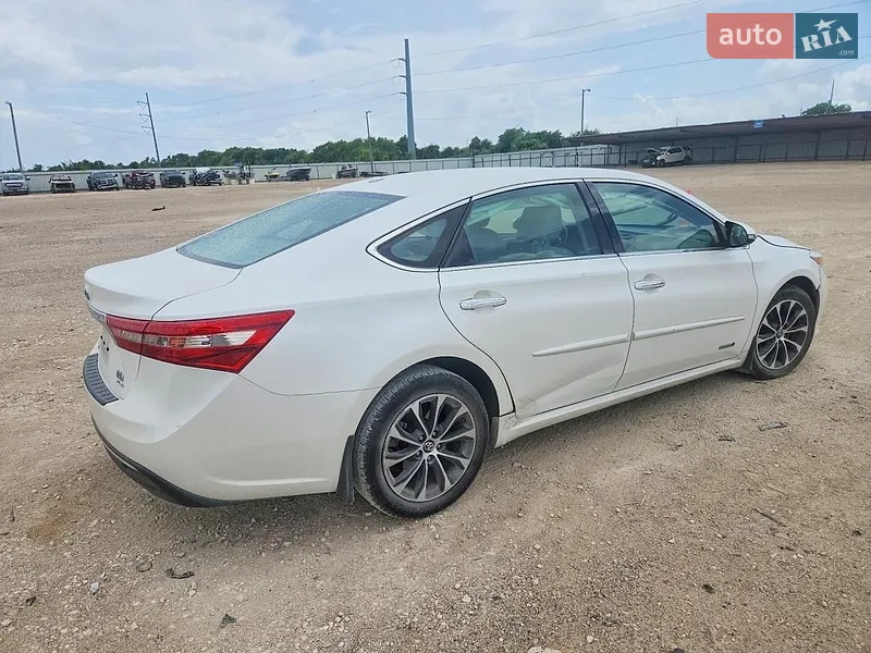Toyota Avalon