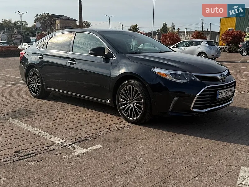 Toyota Avalon 2018