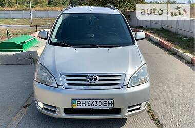 Универсал Toyota Avensis Verso 2003 в Одессе