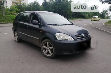 Універсал Toyota Avensis Verso 2004 в 