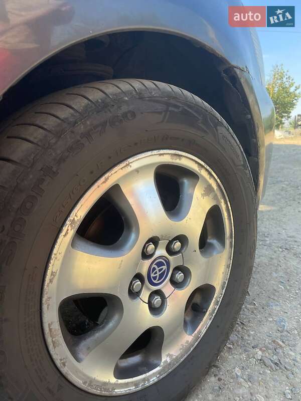 Минивэн Toyota Avensis Verso 2003 в Одессе фото 7 Минивэн Toyota Avensis Verso 2003 в Одессе