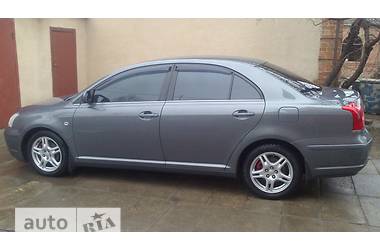 Седан Toyota Avensis 2003 в Одессе