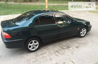 Седан Toyota Avensis 2002 в Днепре