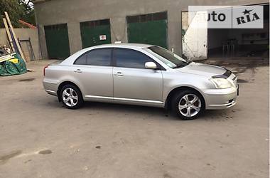 Седан Toyota Avensis 2004 в Измаиле