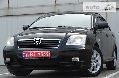 Седан Toyota Avensis 2004 в Одессе