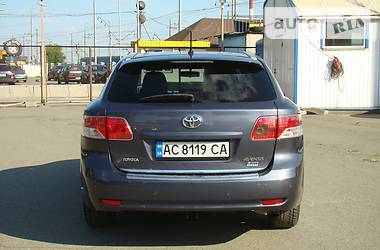 Універсал Toyota Avensis 2011 в Києві
