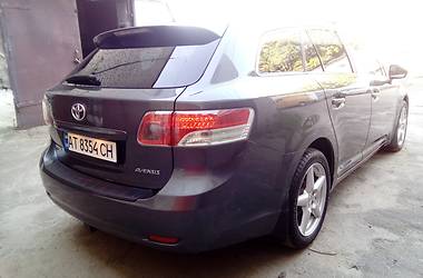 Універсал Toyota Avensis 2011 в Львові