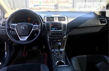 Универсал Toyota Avensis 2013 в Вознесенске