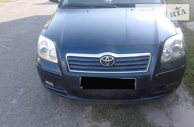 Седан Toyota Avensis 2004 в Летичеве