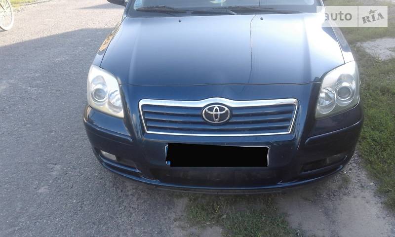 Седан Toyota Avensis 2004 в Летичеве фото Седан Toyota Avensis 2004 в Летичеве