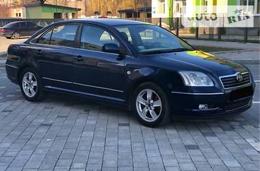 Седан Toyota Avensis 2003 в Ивано-Франковске