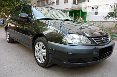 Универсал Toyota Avensis 2001 в Одессе