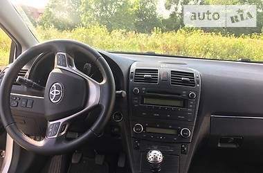 Універсал Toyota Avensis 2010 в 