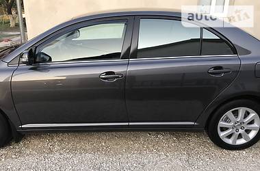 Седан Toyota Avensis 2008 в Тернополе