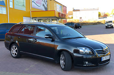 Універсал Toyota Avensis 2006 в Хмельницькому