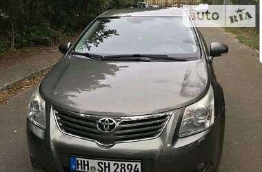 Седан Toyota Avensis 2009 в Днепре