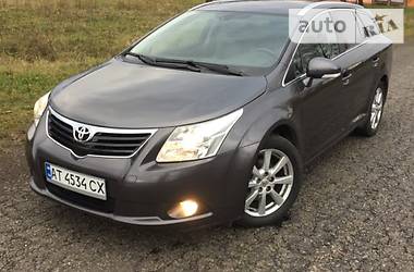 Универсал Toyota Avensis 2010 в Косове