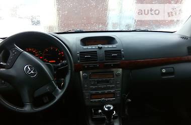 Універсал Toyota Avensis 2006 в 