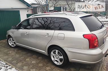 Універсал Toyota Avensis 2004 в 