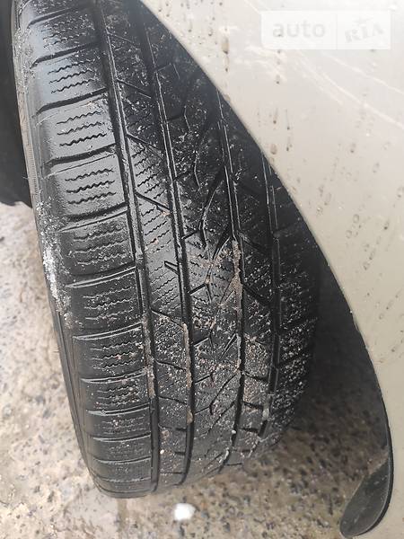 Універсал Toyota Avensis 2004 в Чернігові